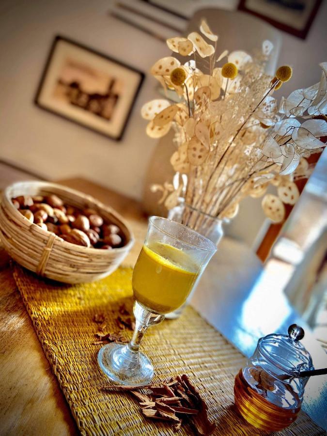 La Belle Amie Bed & Breakfast Seillons-Source-d'Argens Luaran gambar